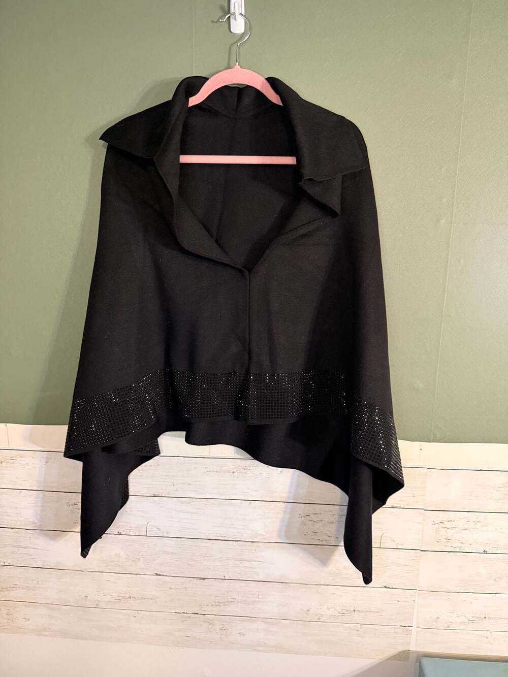 NWT atasha Nordstrom Black Rhinestone Studded Knit Wrap Shawl SF10756 NWT